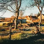 Ferienhaus Homnest - Confins Des Domes - Volvic & Vulcania