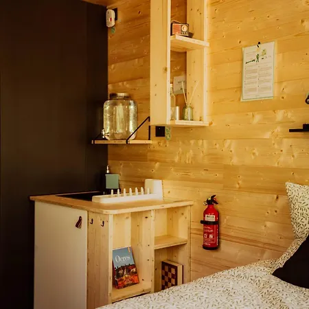 Homnest - Confins Des Domes - Volvic & Vulcania *
